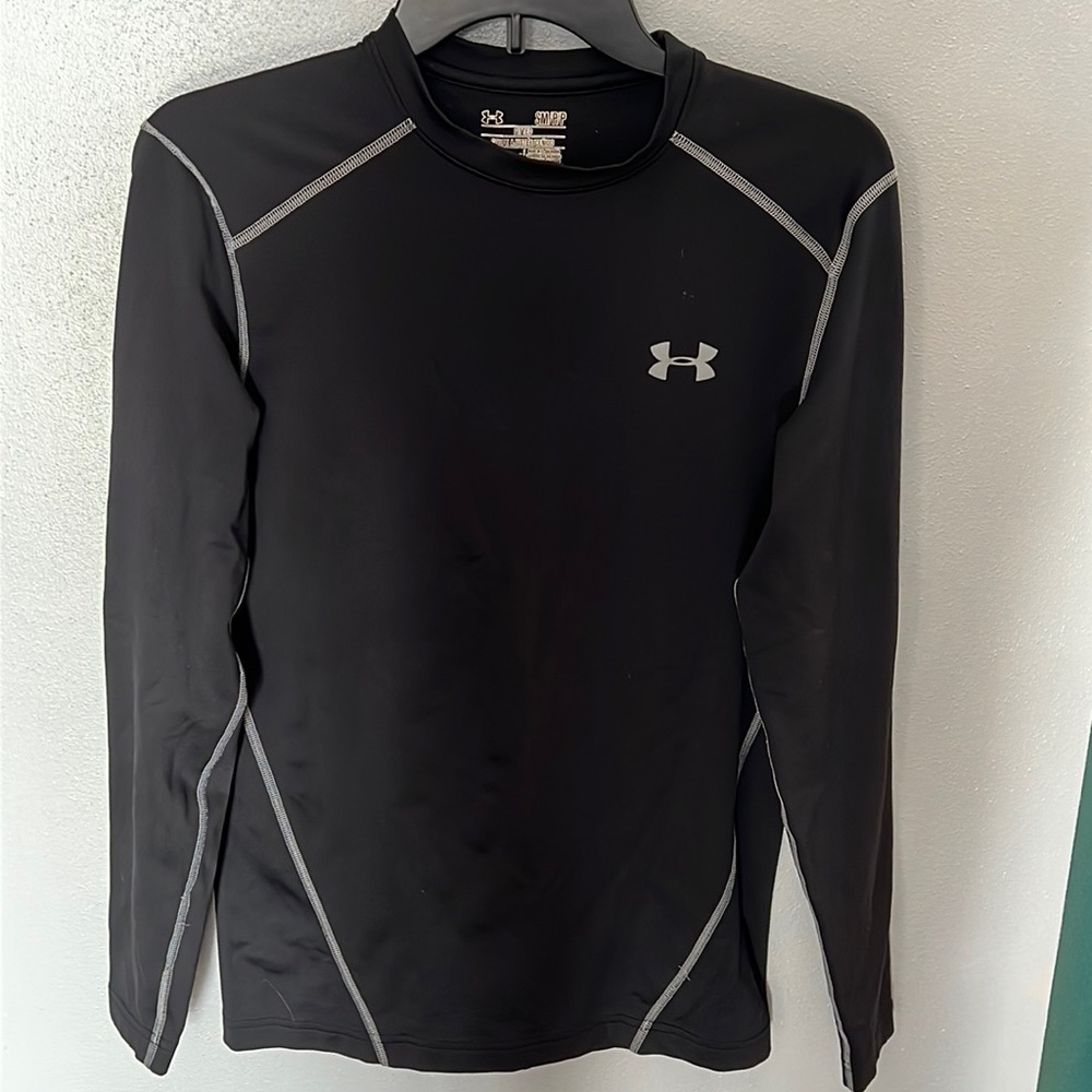 Under Armour Men’s Small Fitted ColdGear Top. ECU